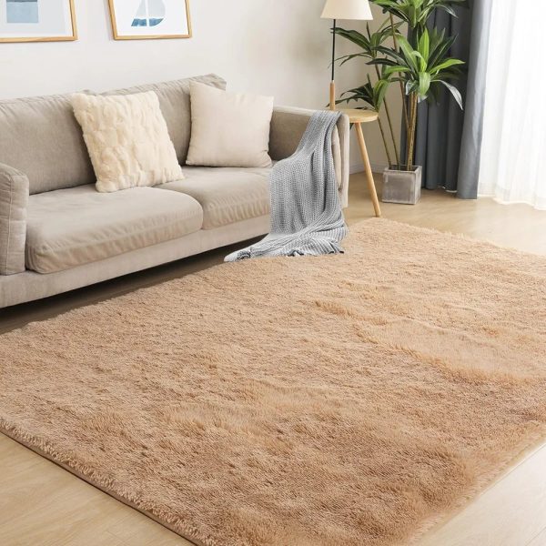 Large fluffy Center Carpet 200x250cm – Brown